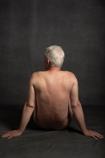 boris tankosic add nude old guy photo