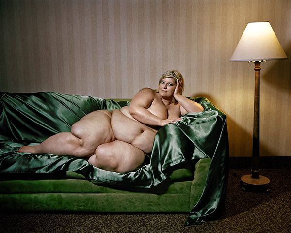 chris meikle add obese women nude image