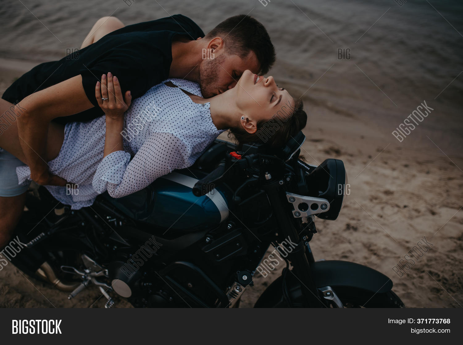 chandler stark add making love on the beach photo