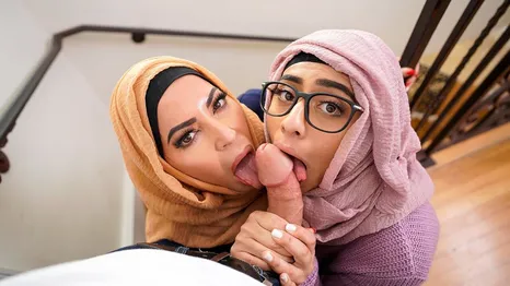 contrie fikes add hijab threesome porn photo