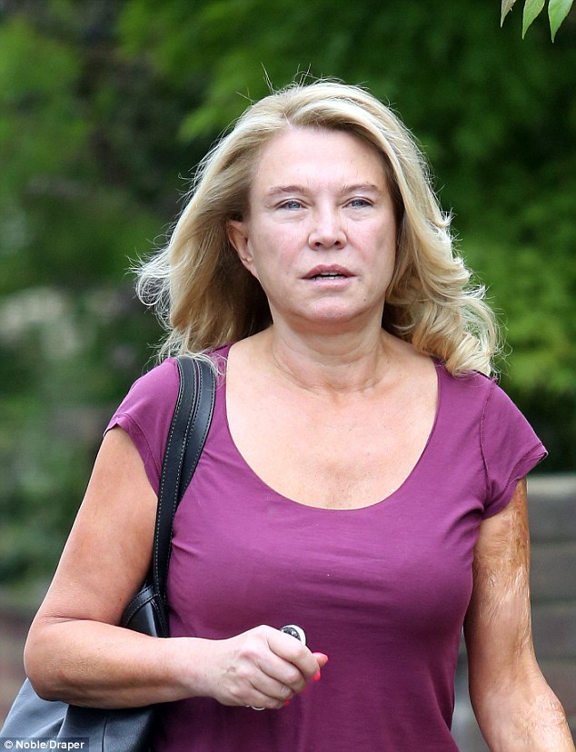 angela corkill add amanda redman nude photo